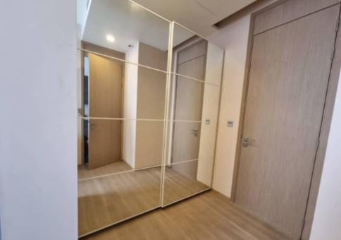 2 Bedrooms 2 Bathrooms The ESSE Asoke for Rent