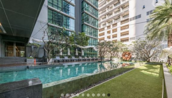 1 Bedroom 1 Bathroom The Room Sukhumvit 21 for sale