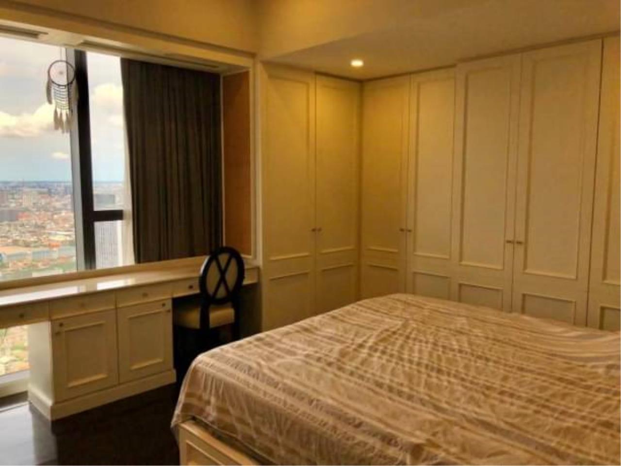 3 Bedrooms, 3 Bathrooms Size 198sqm The Met For Rent