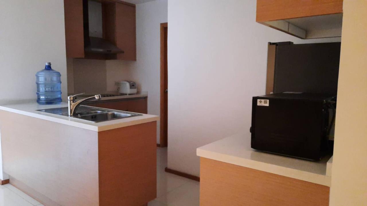 : 2 Bedrooms 2 Bathrooms Size 114sqm. The Empire Place for Rent 59,000 THB for Sale 19mTHB