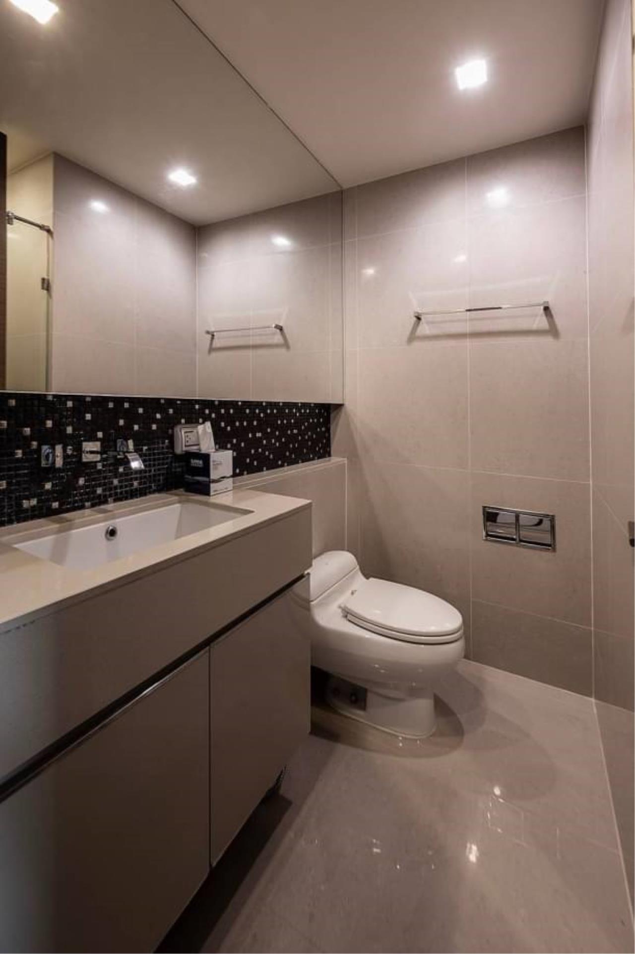 2 Bedrooms 2 Bathrooms Size 82sqm The Address Sathorn For Rent
