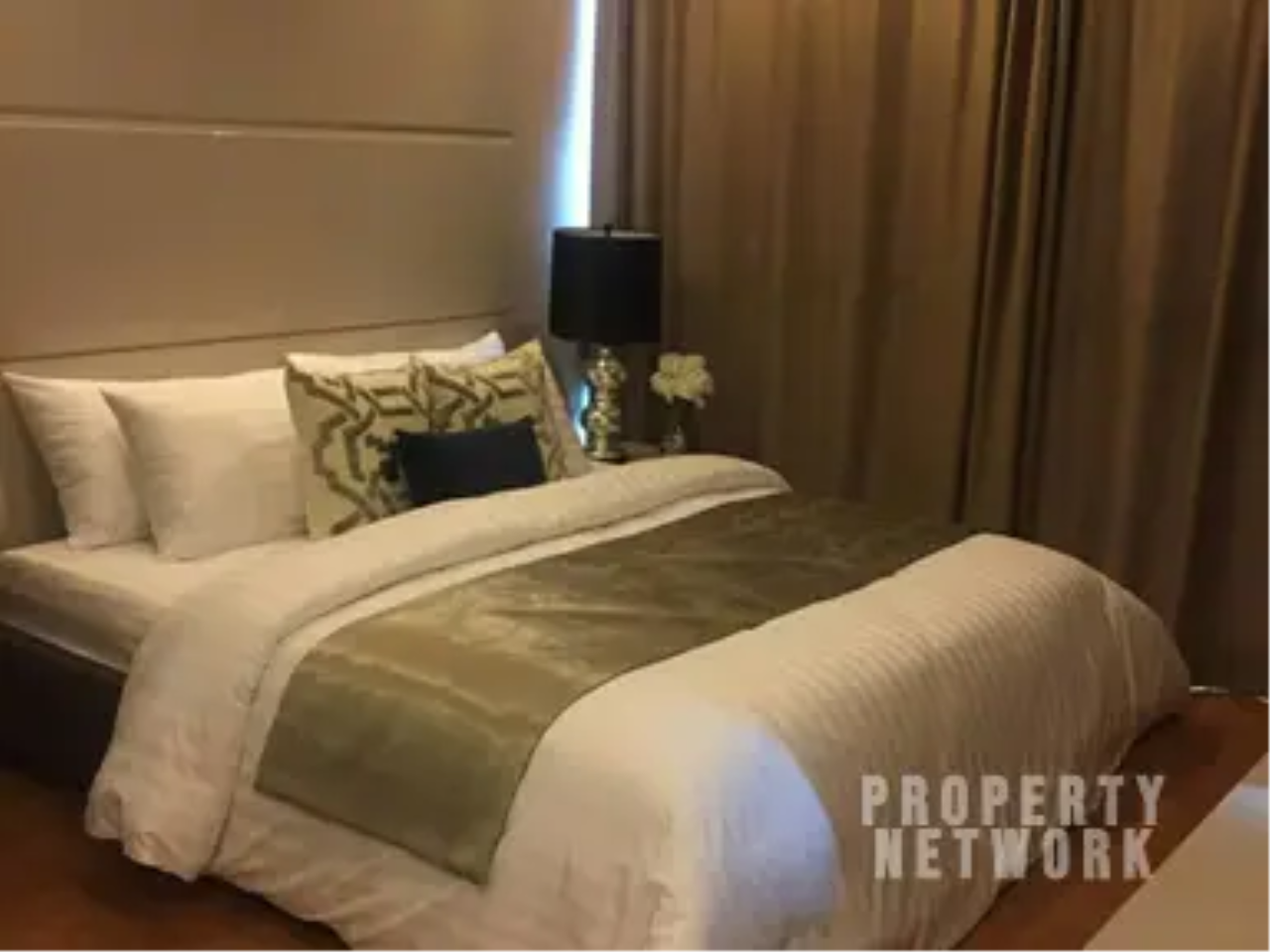 2 Bedrooms, 2 Bathrooms Size 70sqm The Address Sathorn For Rent
