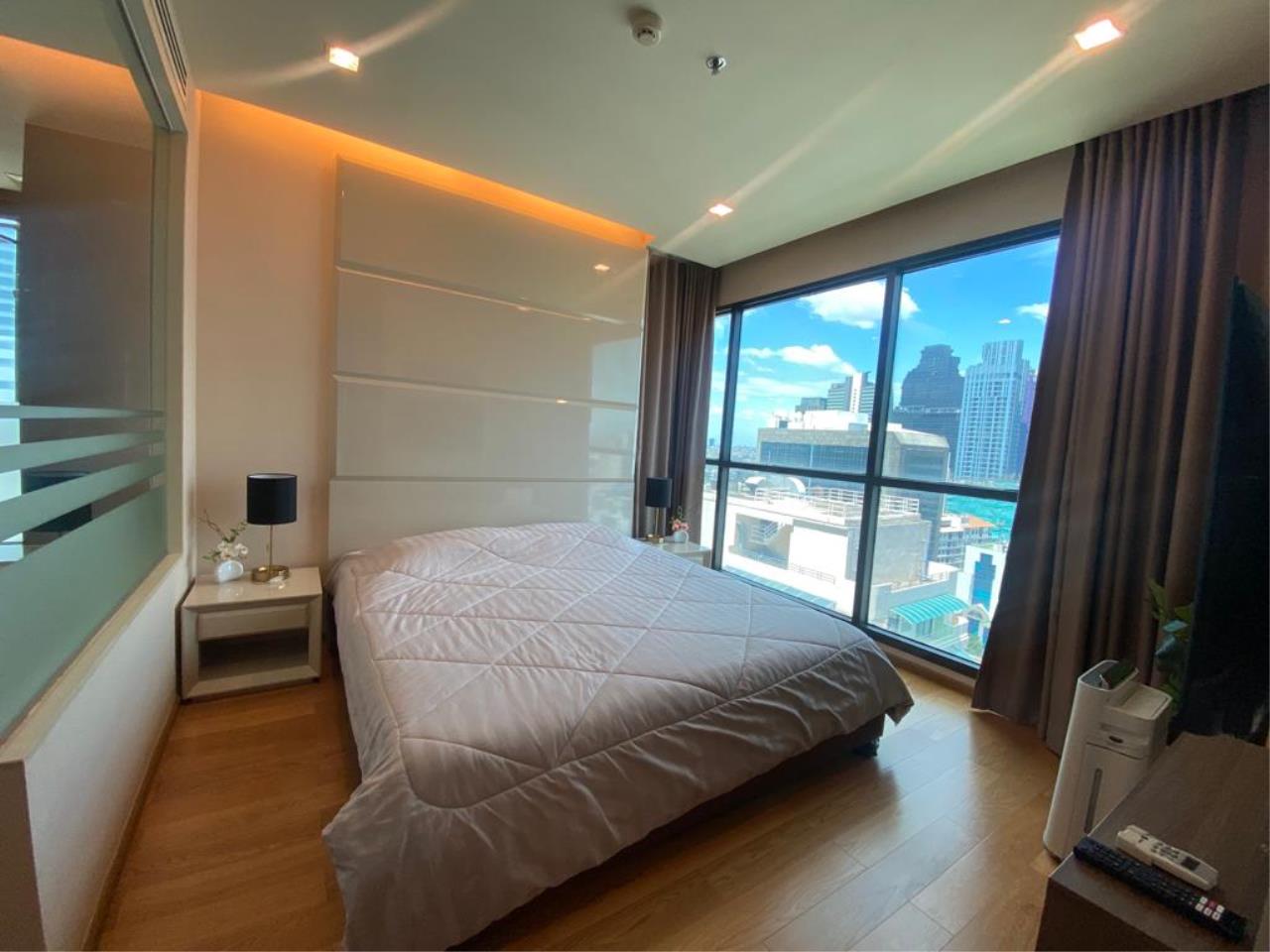 2 Bedrooms, 2 Bathrooms 85sqm The Address Sathorn for Rent
