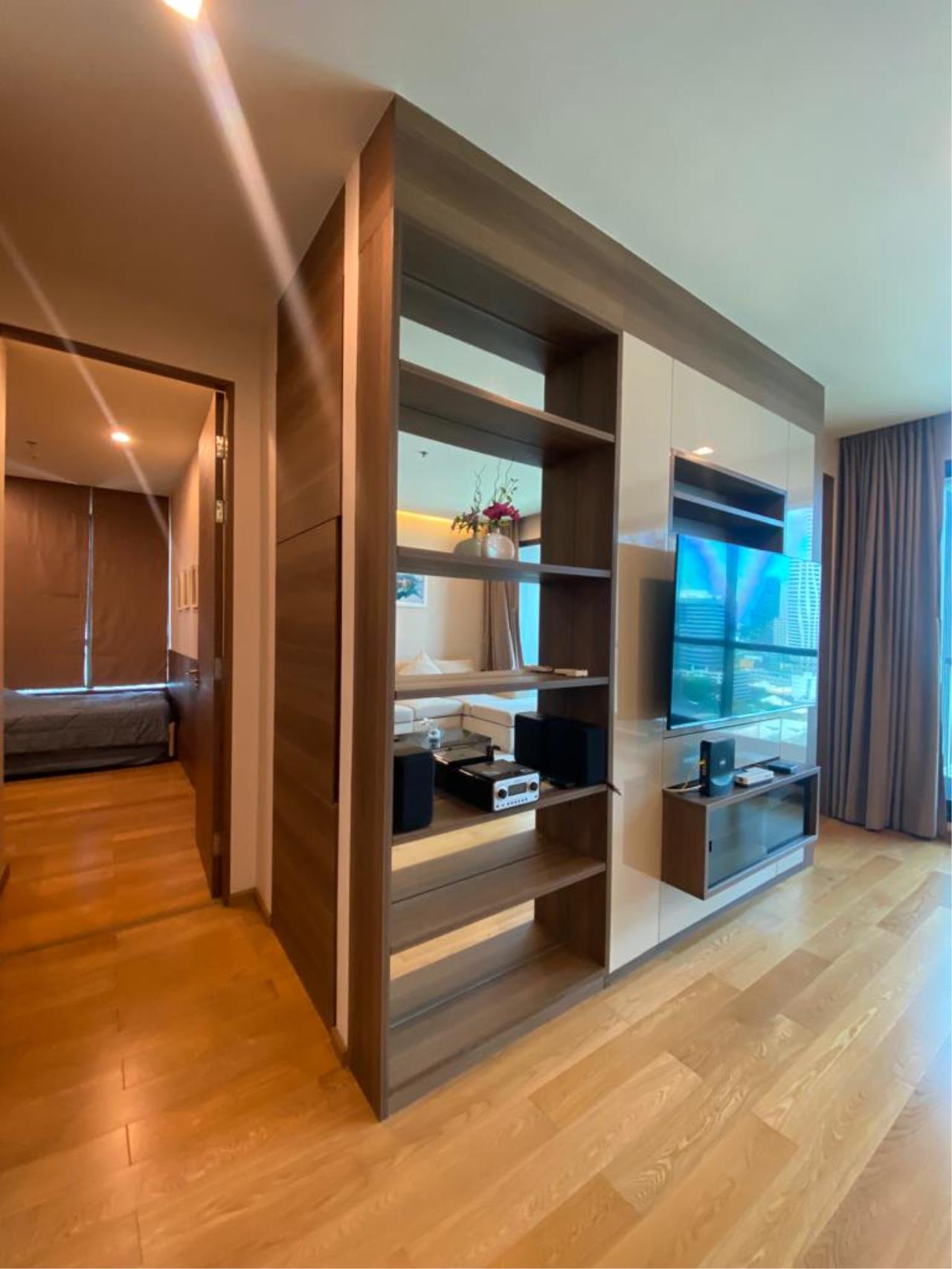 2 Bedrooms, 2 Bathrooms 85sqm The Address Sathorn for Rent