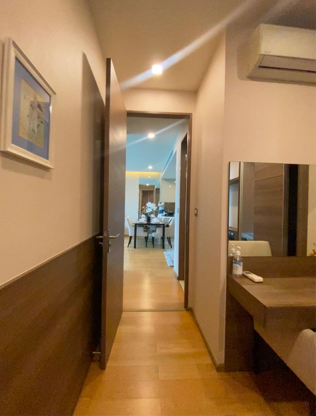 2 Bedrooms, 2 Bathrooms 85sqm The Address Sathorn for Rent