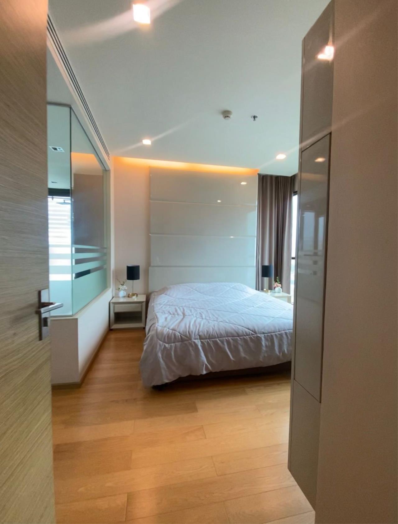 2 Bedrooms, 2 Bathrooms 85sqm The Address Sathorn for Rent