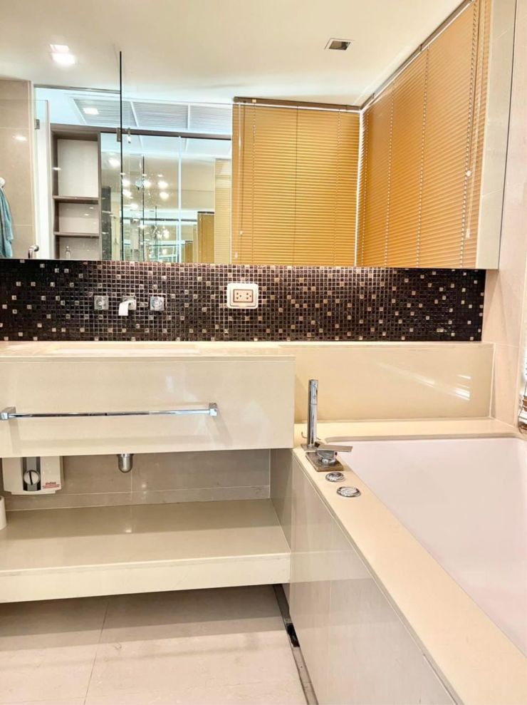 1 Bedroom,1 Bathroom Size 46 sqm The Address Sathorn for Rent 28,000 THB