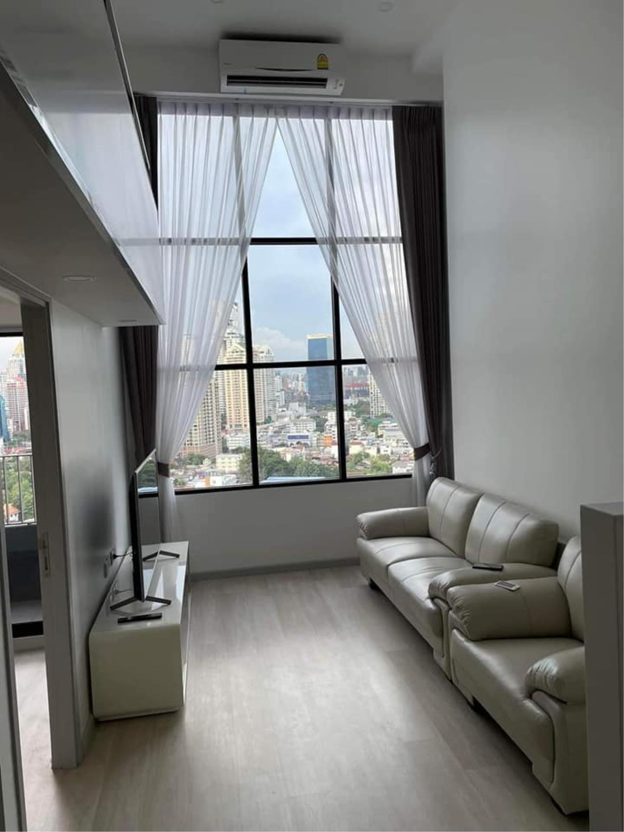 3 bedrooms 3 bathrooms fullerton sukhumvit for rent