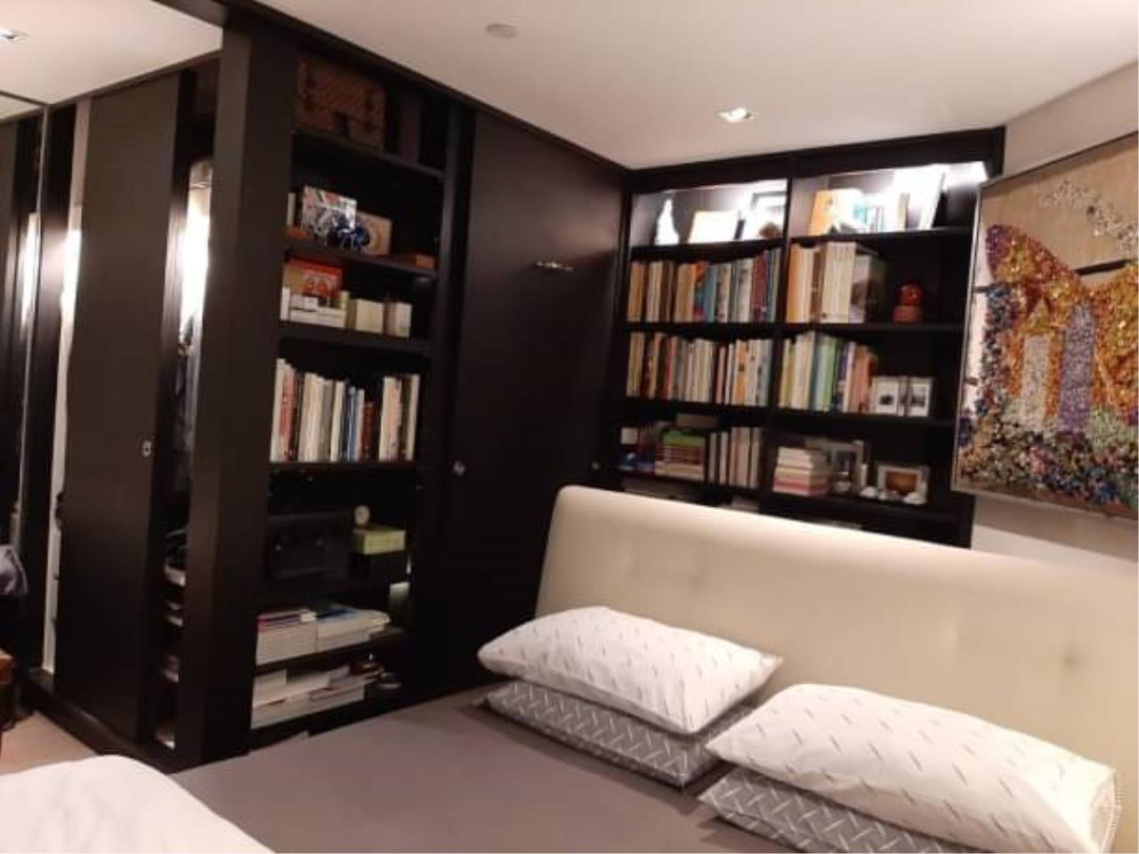 2 Bedrooms, 2 Bathrooms 100.29sqm Sathorn Gardens for Sale