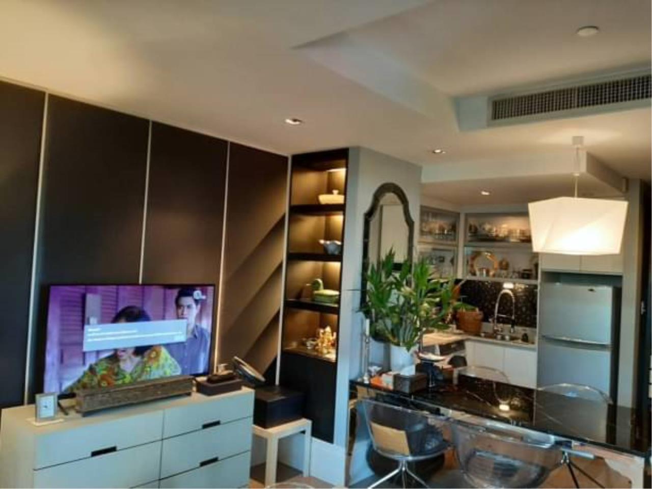 2 Bedrooms, 2 Bathrooms 100.29sqm Sathorn Gardens for Sale