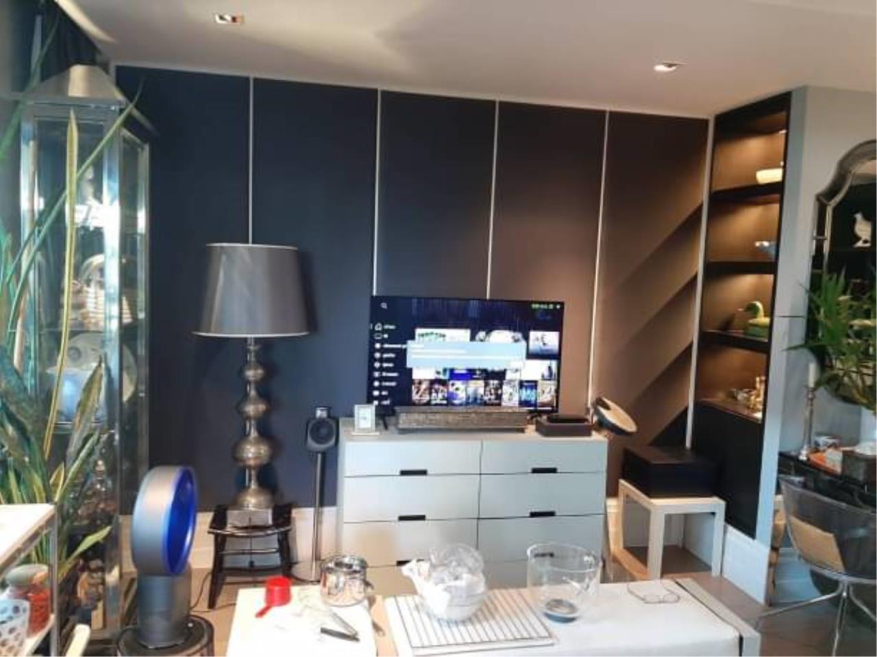 2 Bedrooms, 2 Bathrooms 100.29sqm Sathorn Gardens for Sale