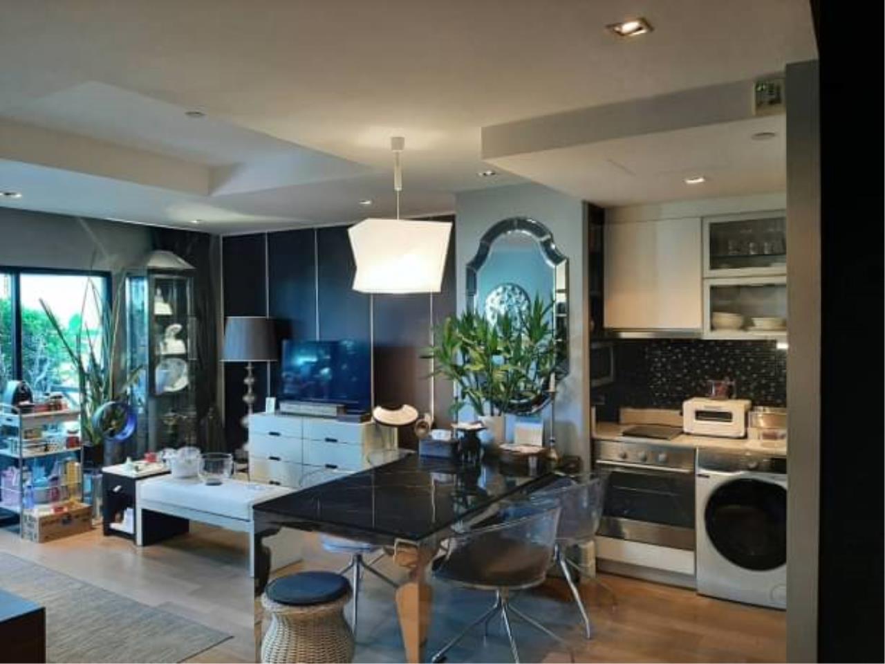 2 Bedrooms, 2 Bathrooms 100.29sqm Sathorn Gardens for Sale