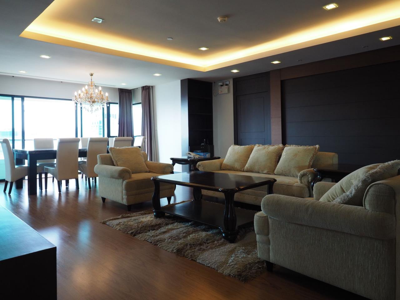 3 Bedrooms 3 Bathrooms Size 200.12 at Sathorn Gardens for Rent