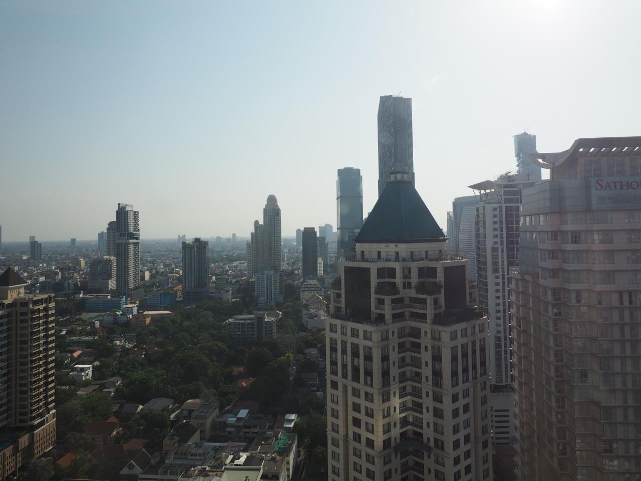 3 Bedrooms 3 Bathrooms Size 200.12 at Sathorn Gardens for Rent