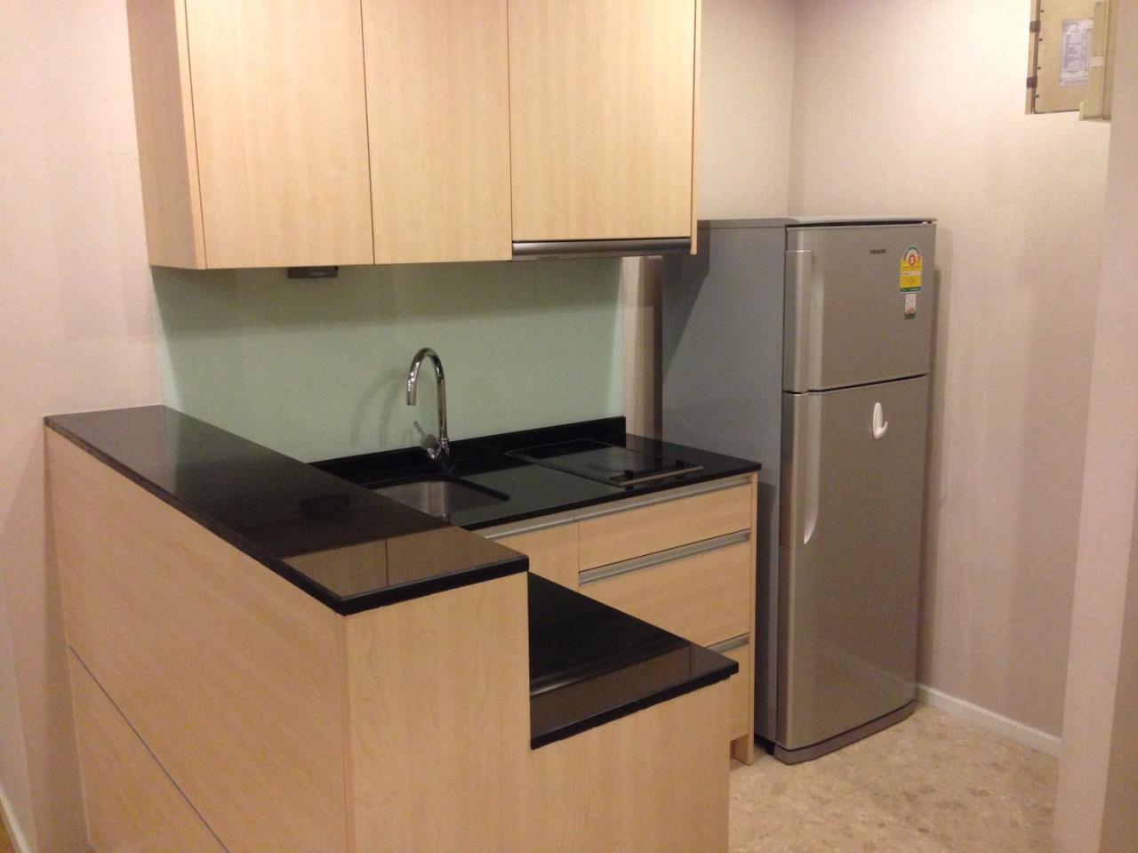 1 Bedroom 1 Bathroom Size 65sqm Sathorn Gardens for Rent 25000THB for Sale