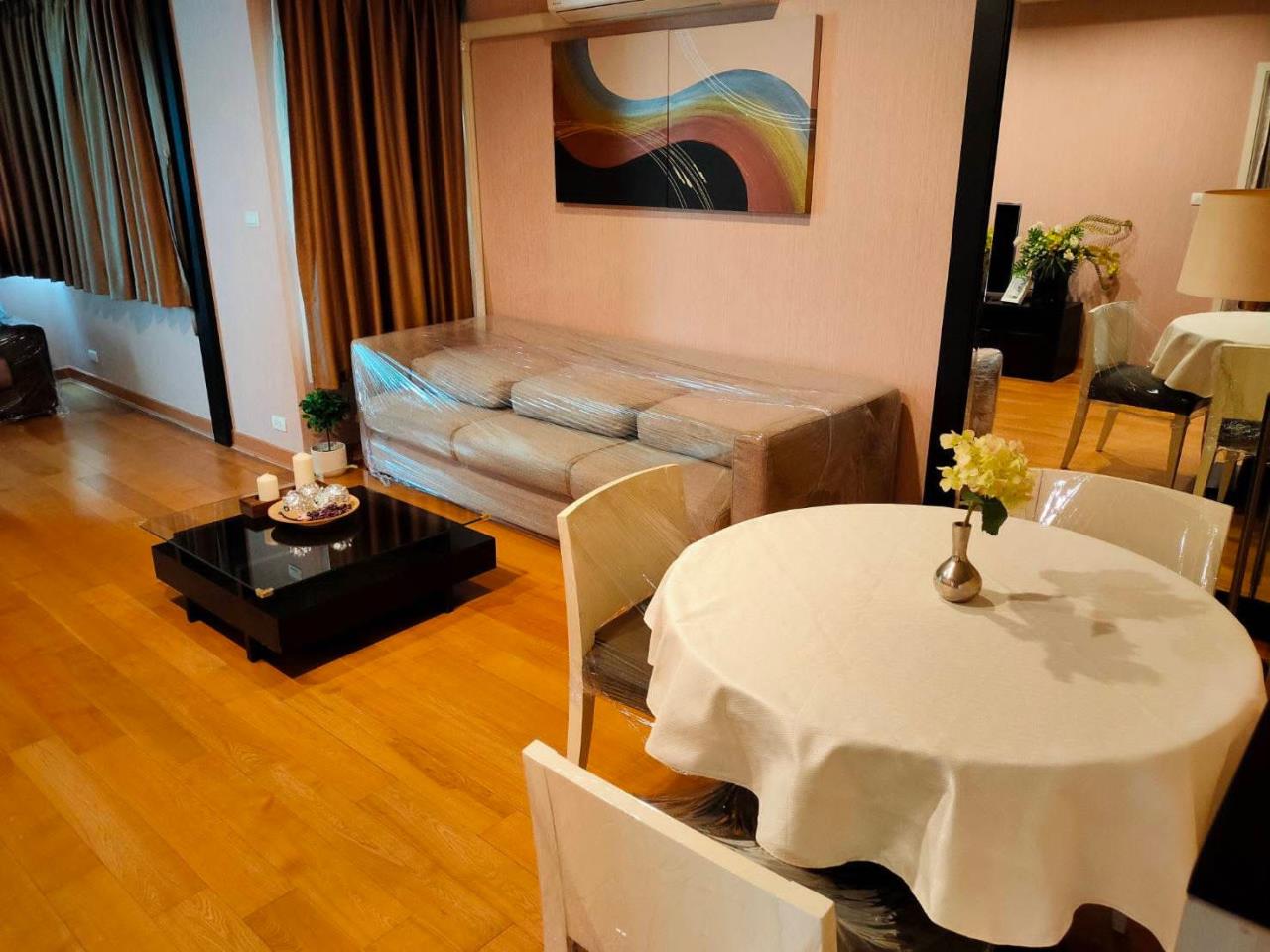 1 Bedroom 1 Bathroom Size 64sqm Sathorn Gardens for Sale