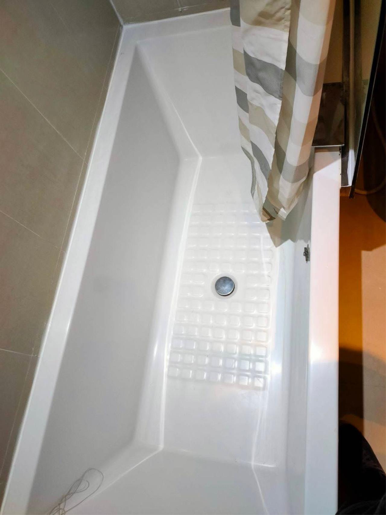1 Bedroom 1 Bathroom Size 64sqm Sathorn Gardens for Sale