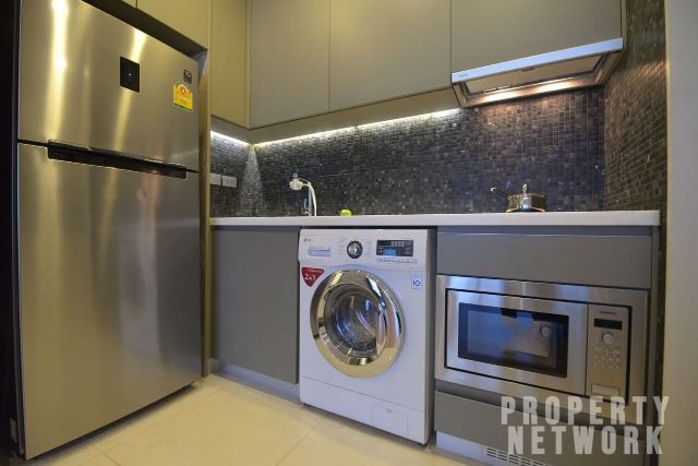 2 bedrooms 2 bathrooms hyde sukhumvit 13 for rent