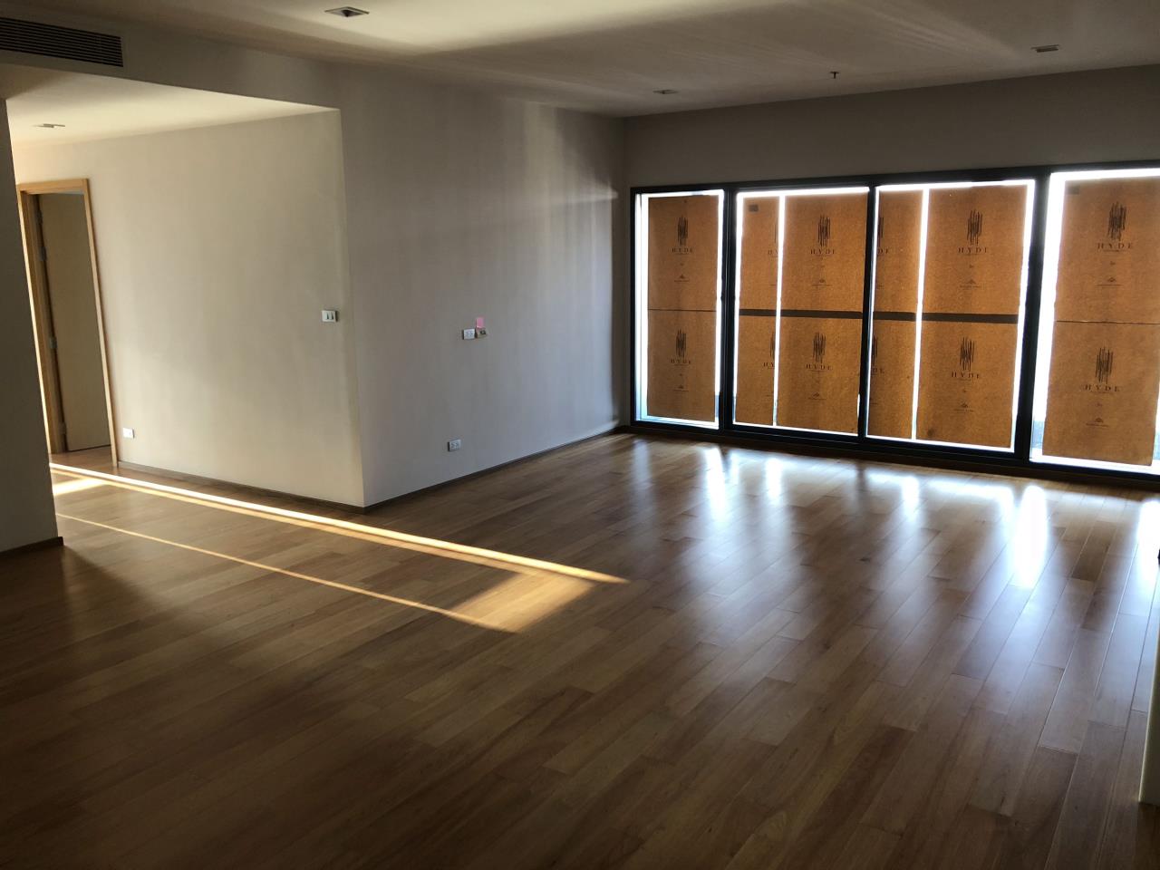 3 bedrooms 3 bathrooms hyde sukhumvit 13 for sale