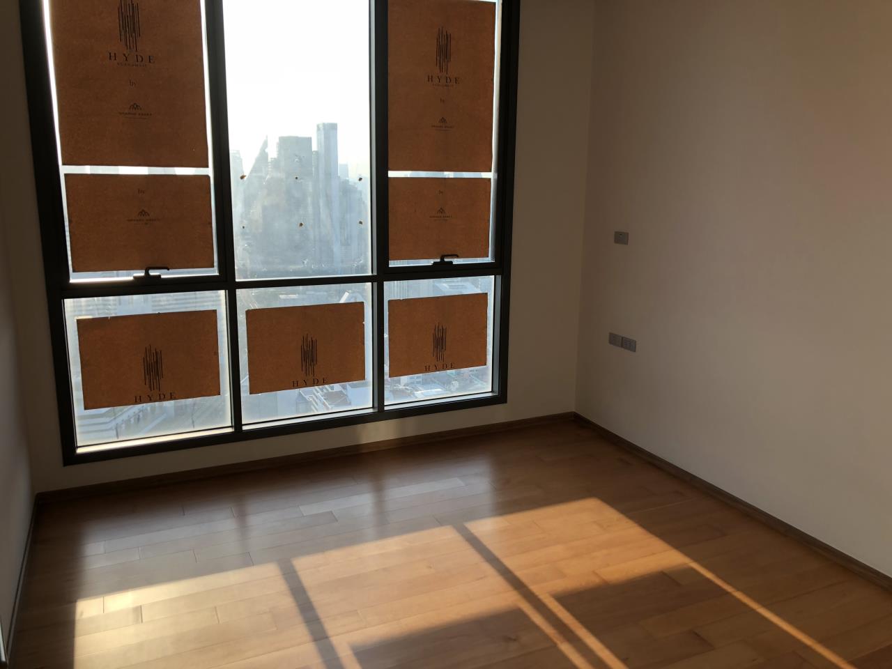 3 bedrooms 3 bathrooms hyde sukhumvit 13 for sale