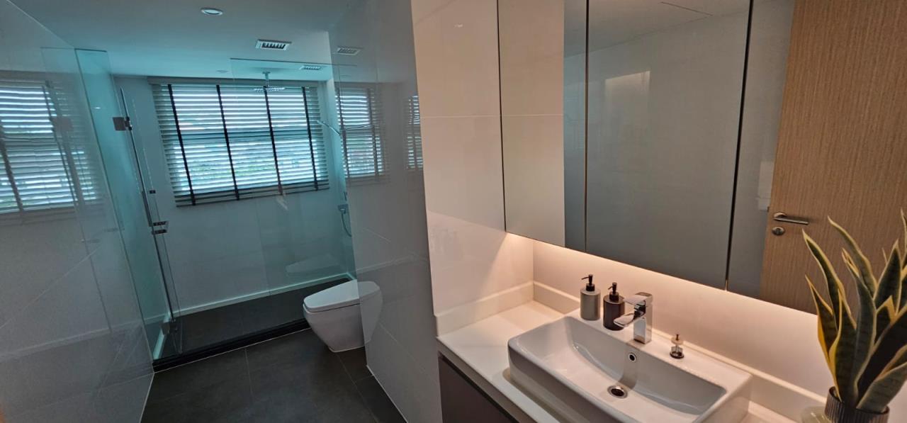 3 Bedrooms 3 Bathrooms Size 220sqm.GM Residence for Rent