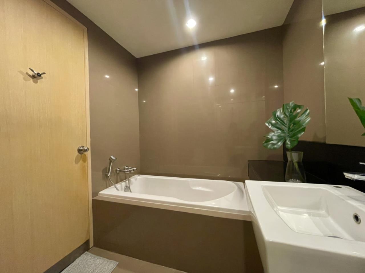 2 Bedrooms 2 Bathrooms Size 84sqm. Siri on 8 for Rent 40,000 THB