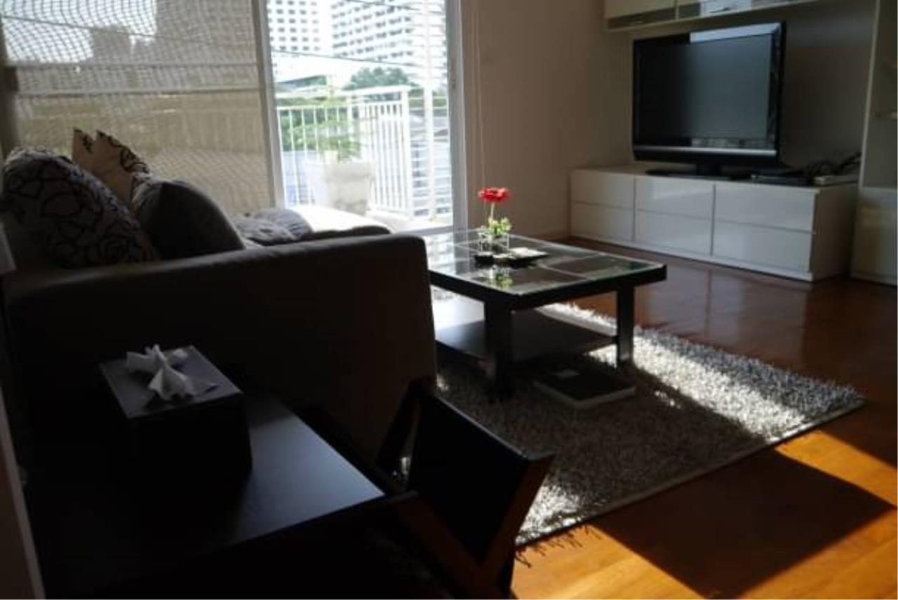 2 bedrooms 2 bathrooms siri on 8 for rent