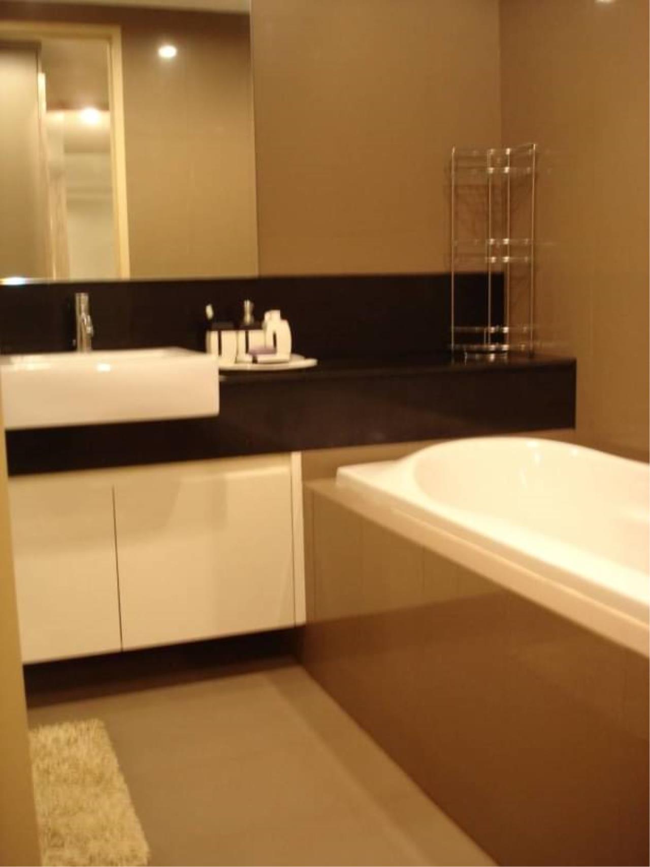 2 bedrooms 2 bathrooms siri on 8 for rent