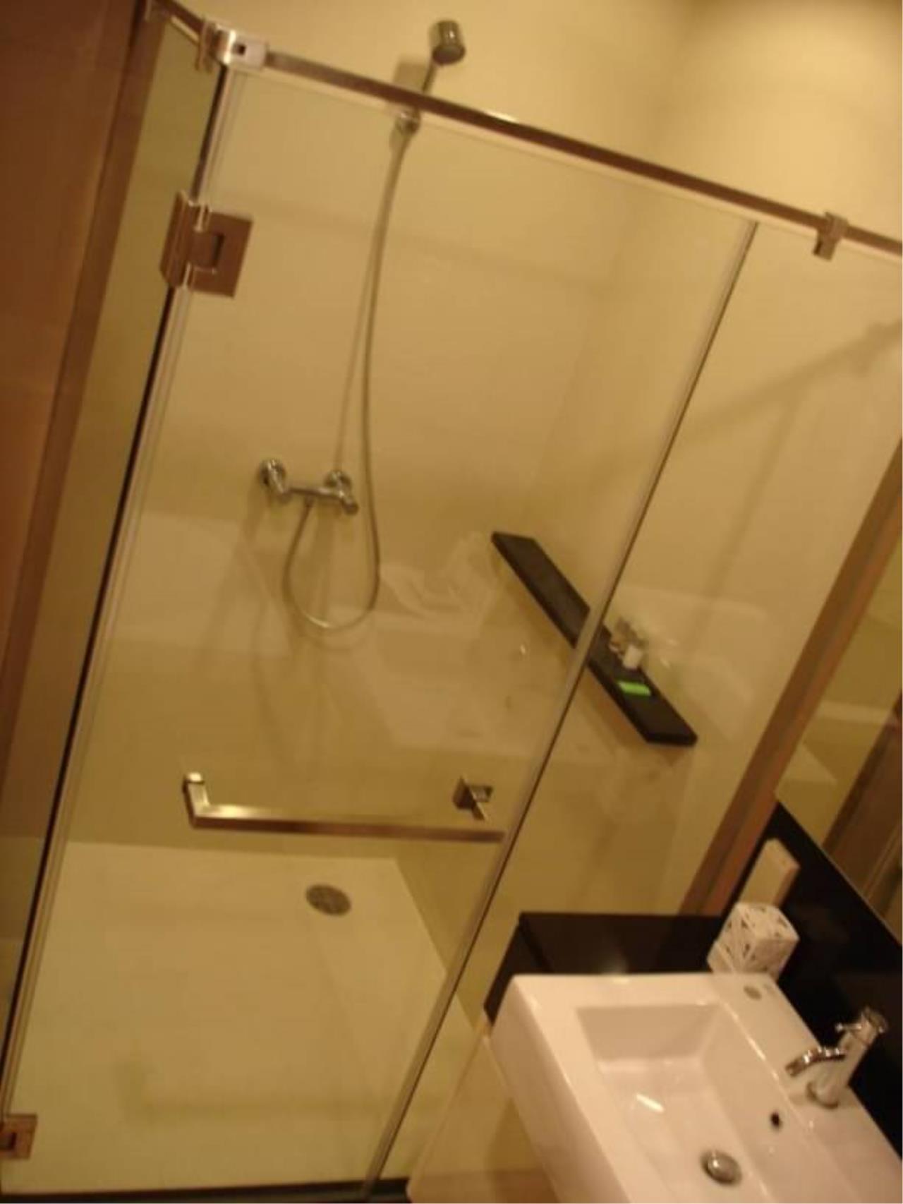 2 bedrooms 2 bathrooms siri on 8 for rent