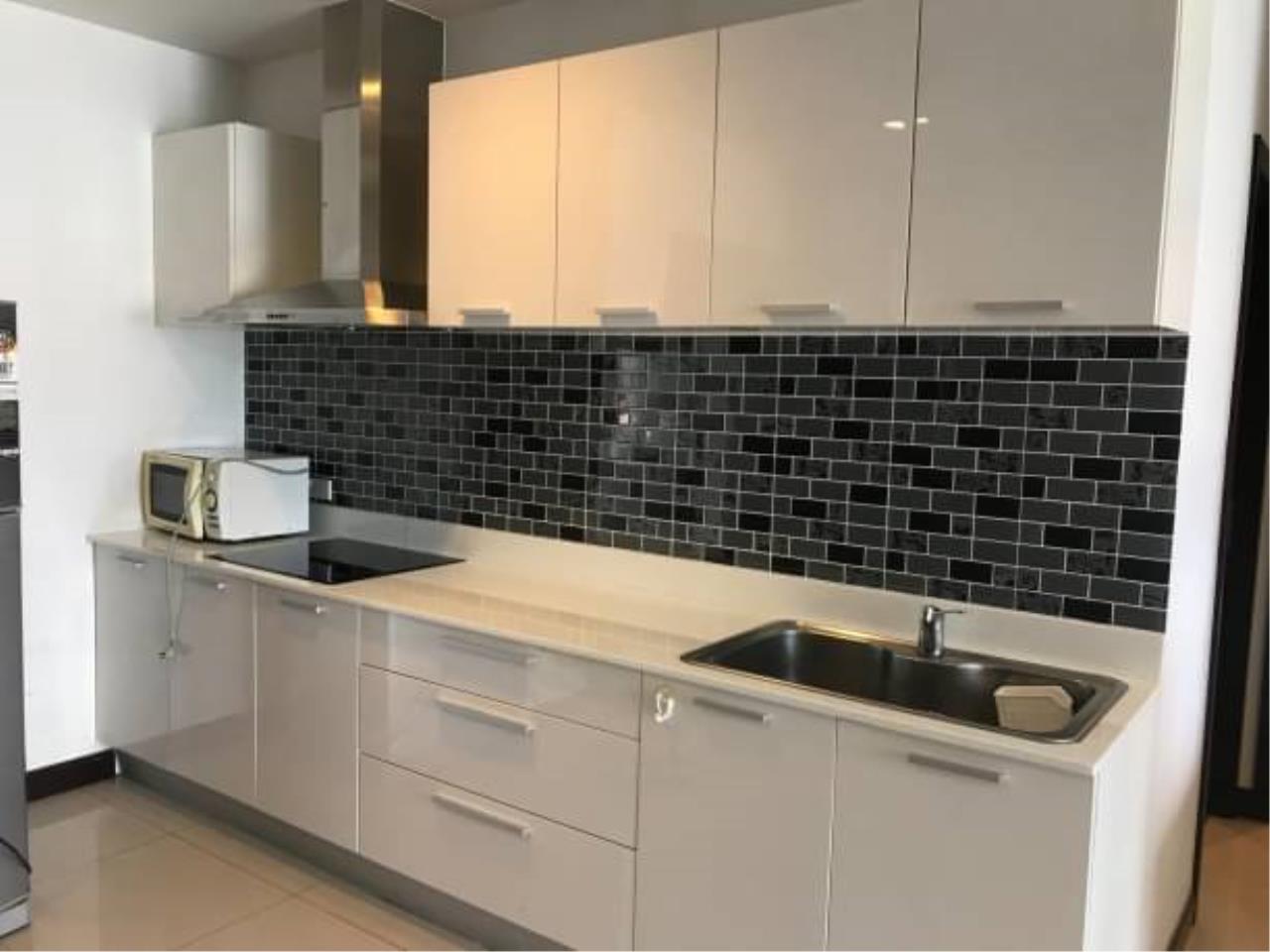 2 bedrooms 2 bathrooms prime 11 for rent