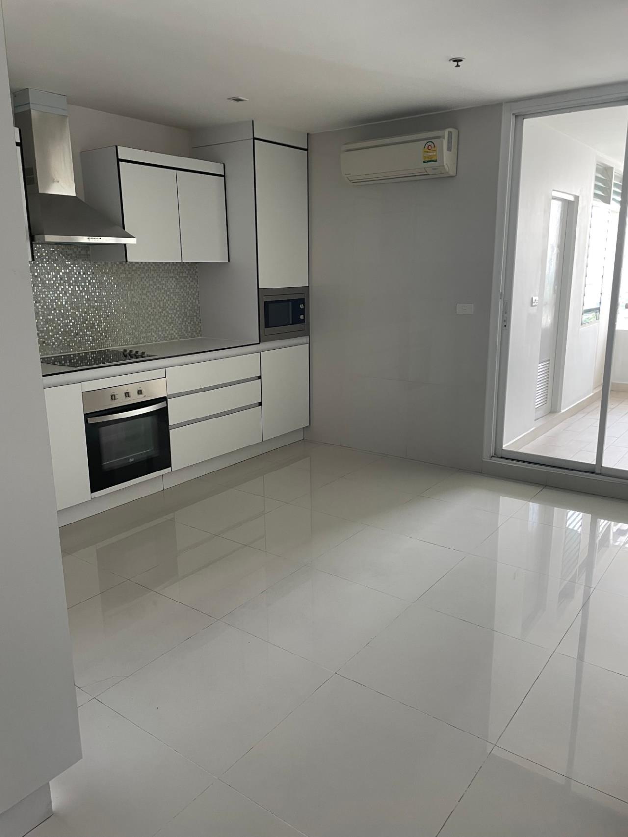 3 bedrooms 4 bathrooms kallista mansion for rent sale