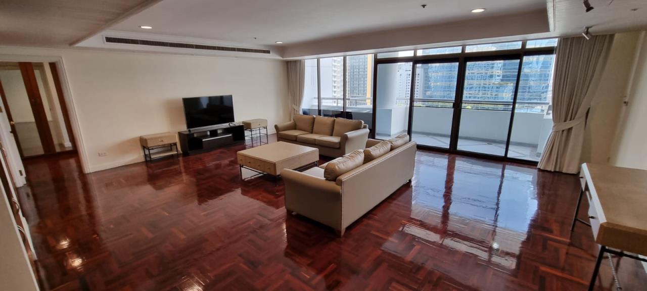 3 bedrooms 3 bathrooms kallista mansion for rent