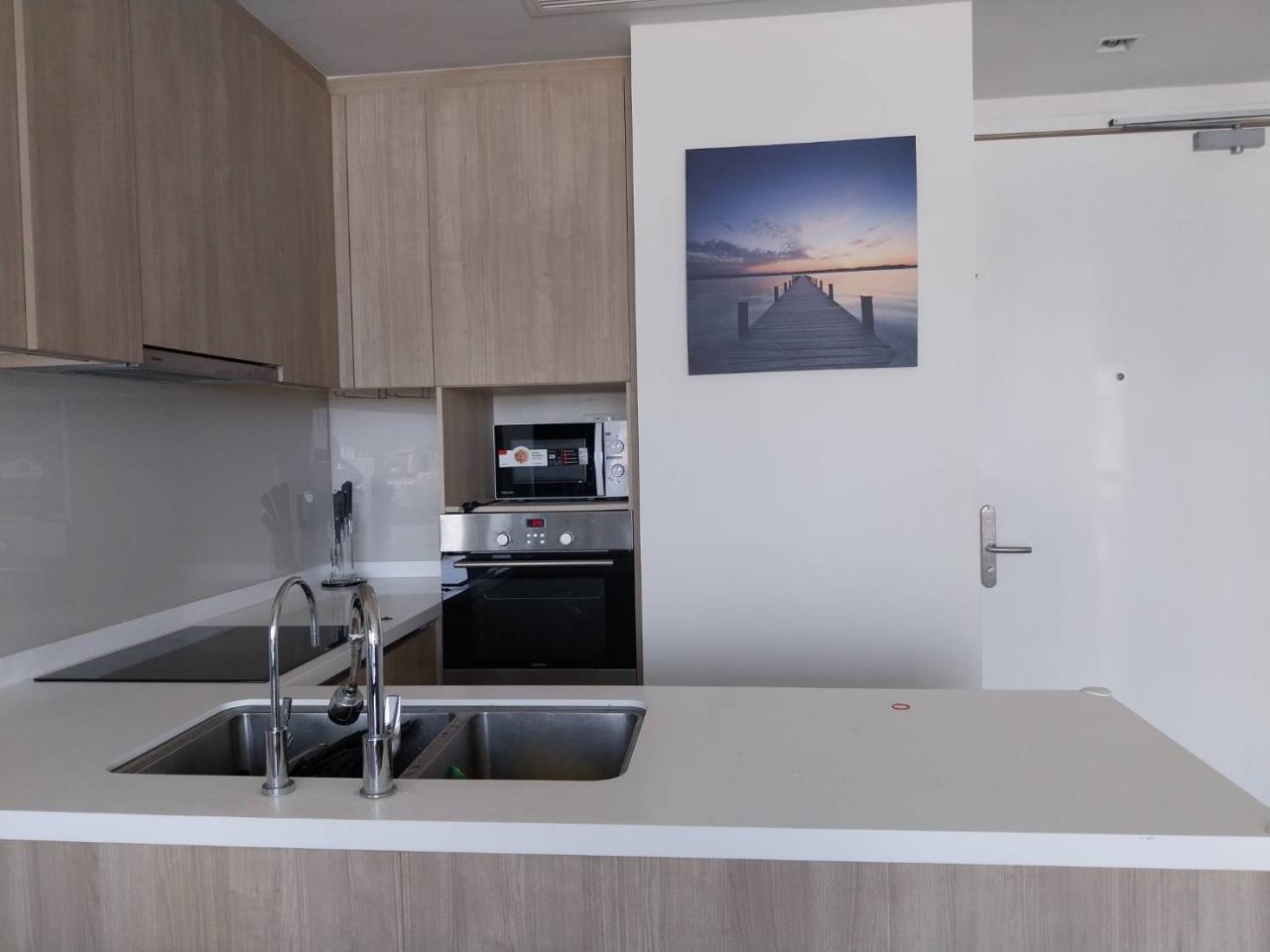 2 bedrooms 2 bathrooms circle living prototype for rent