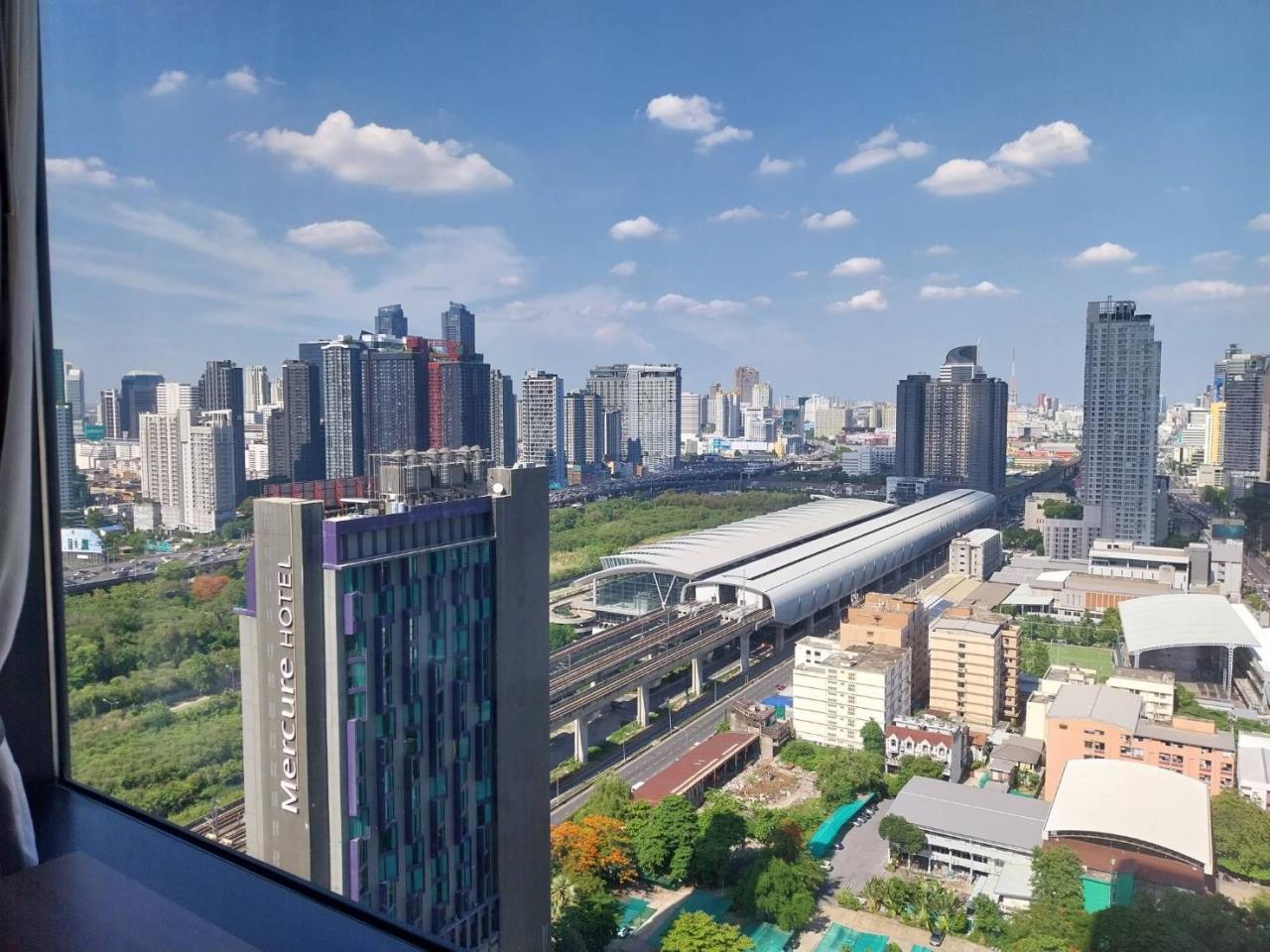 2 bedrooms 2 bathrooms circle living prototype for rent