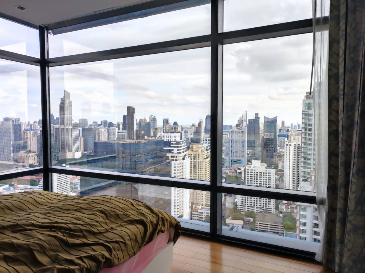 2 bedrooms 2 bathrooms circle living prototype for rent