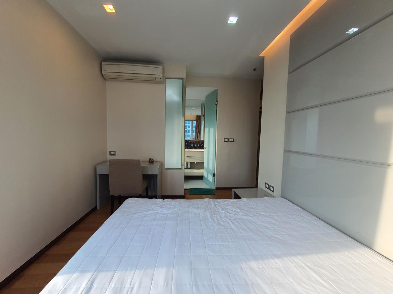 2 bedrooms 2 bathrooms the address asoke for rent