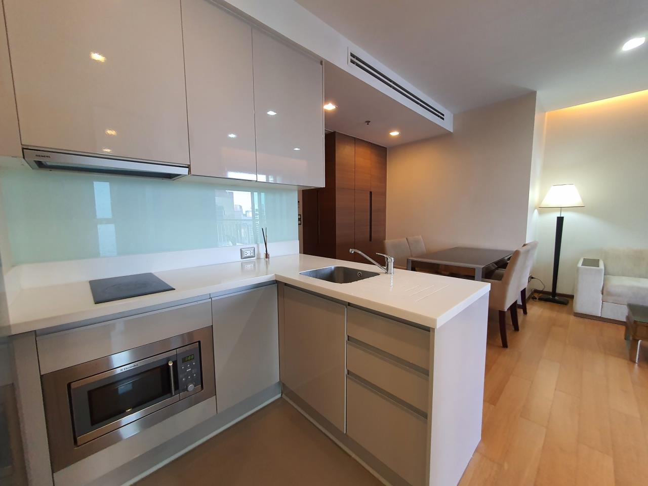 2 bedrooms 2 bathrooms the address asoke for rent