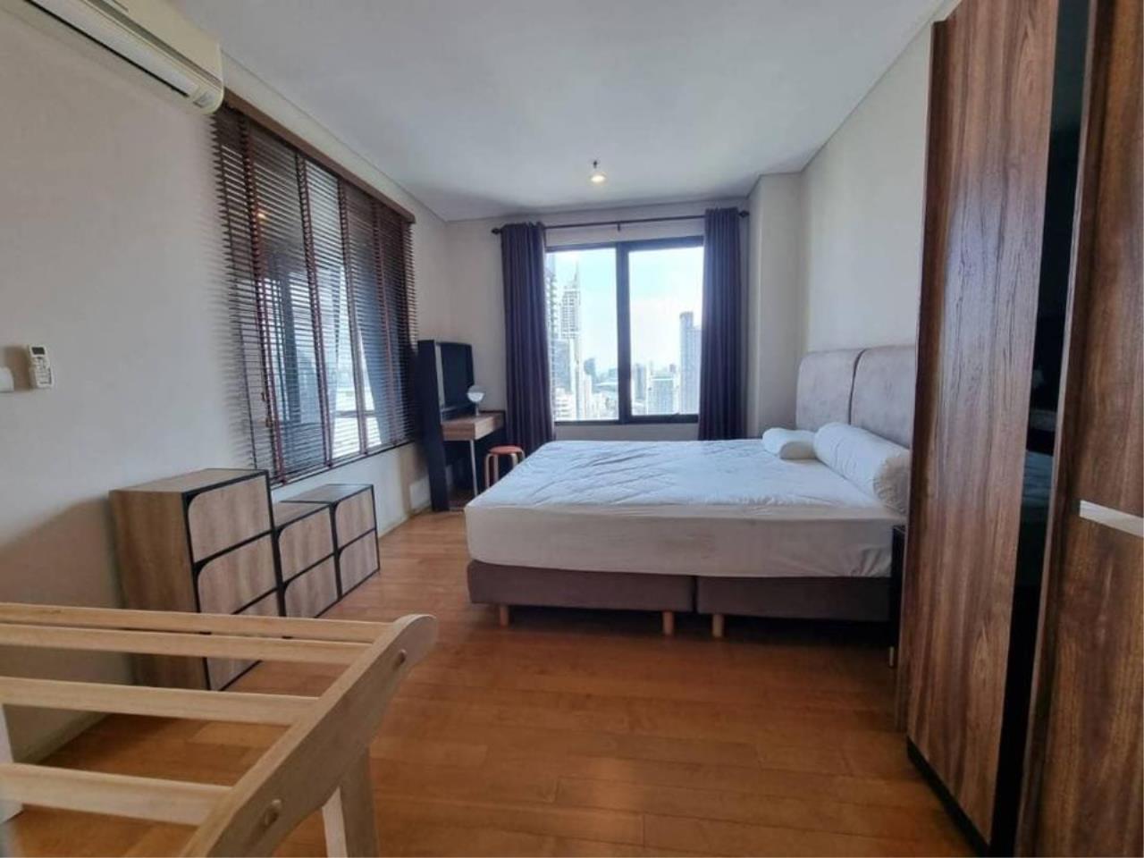 2 bedrooms 2 bathrooms villa asoke for rent