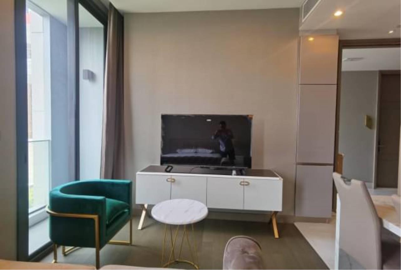 1 bedroom 1 bathroom the esse at singha complex for rent
