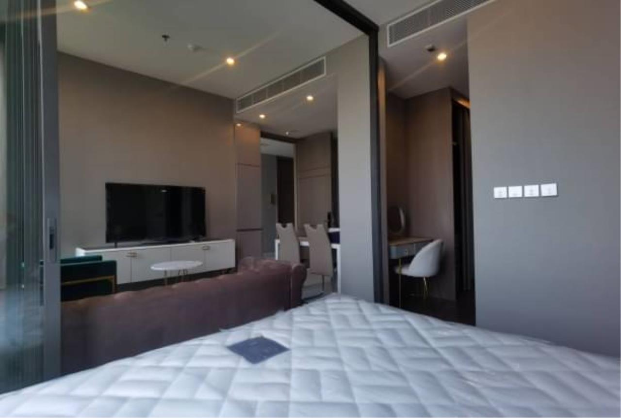 1 bedroom 1 bathroom the esse at singha complex for rent
