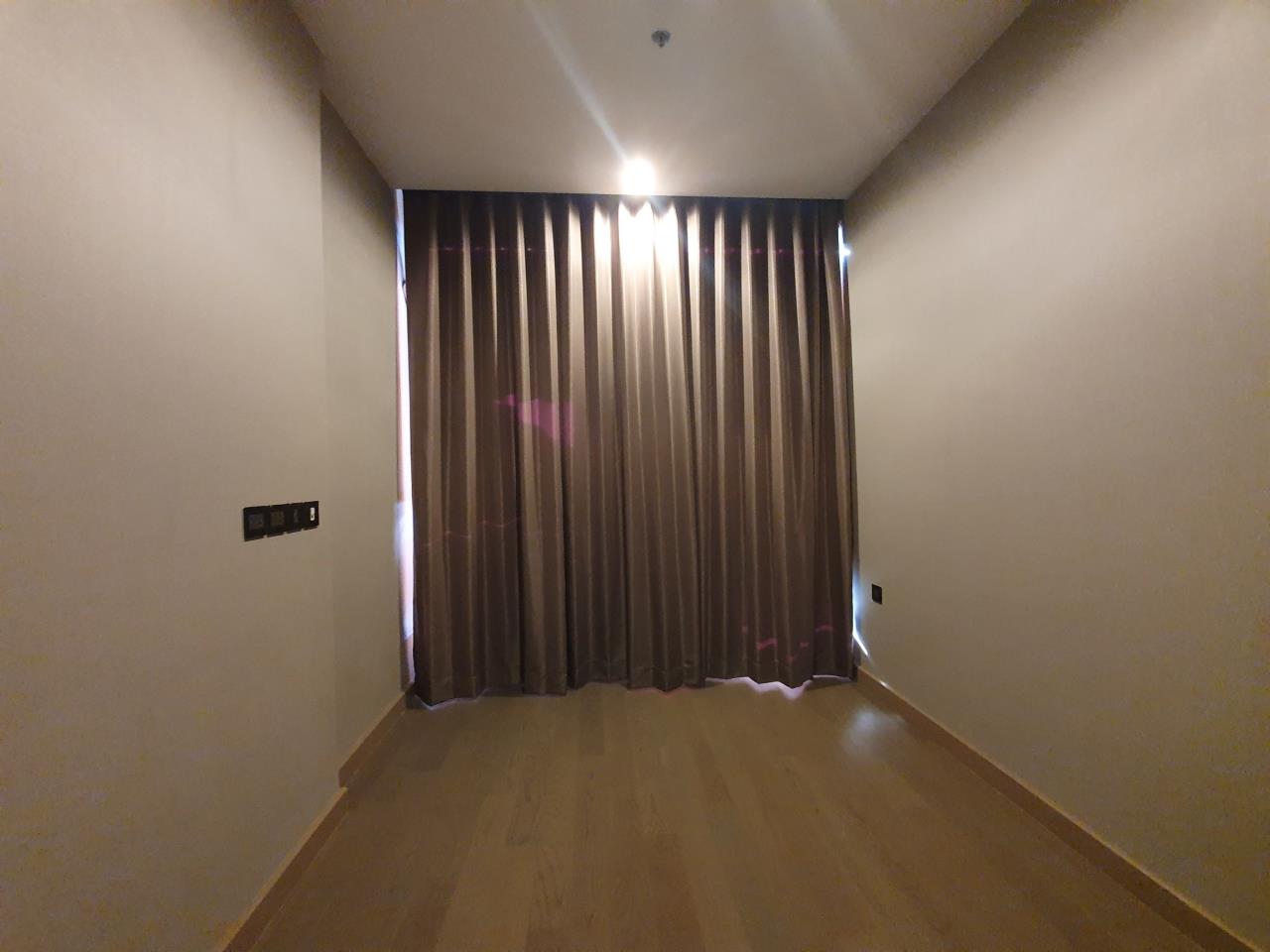 2 Bedrooms 2 Bathrooms Size 76.85 at Esse at Singha Complex for Rent 80,000