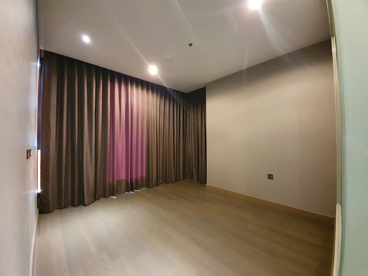 2 Bedrooms 2 Bathrooms Size 76.85 at Esse at Singha Complex for Rent 80,000