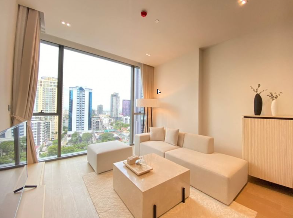 1 Bedroom, 1 Bathroom 53 sqm size 12A Flr The Strand Thonglor For Rent