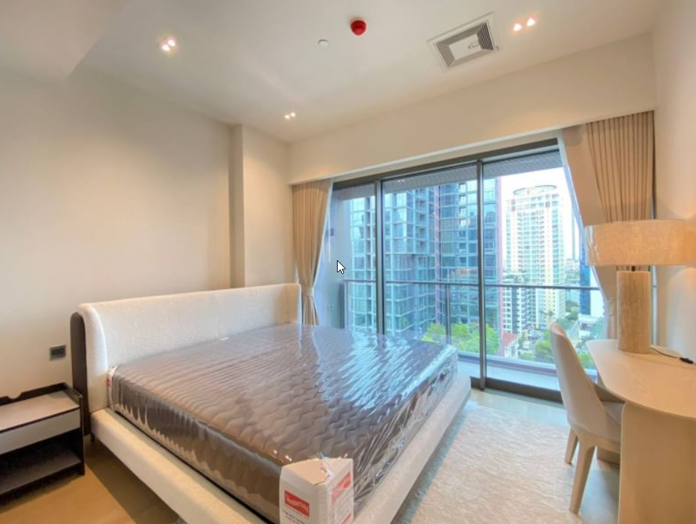 1 Bedroom, 1 Bathroom 53 sqm size 12A Flr The Strand Thonglor For Rent