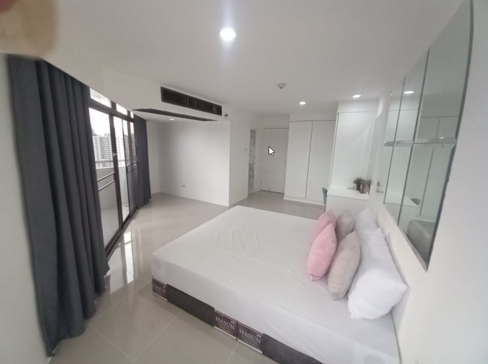 3 Bedrooms, 2 Bathrooms 129.23 sqm size The Waterford Park Sukhumvit 53 Tower 3 26th Flr For Rent
