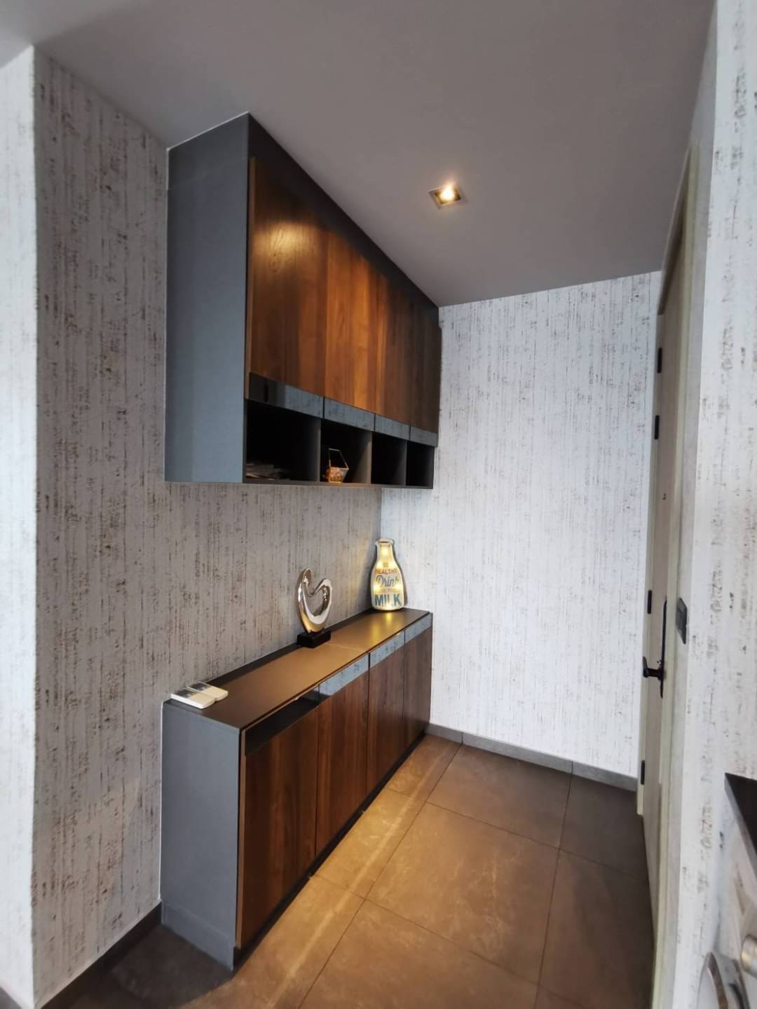 2 Bedrooms, 2 Bathrooms 87sqm size The Lofts Asoke For Rent 68,000THB/Month