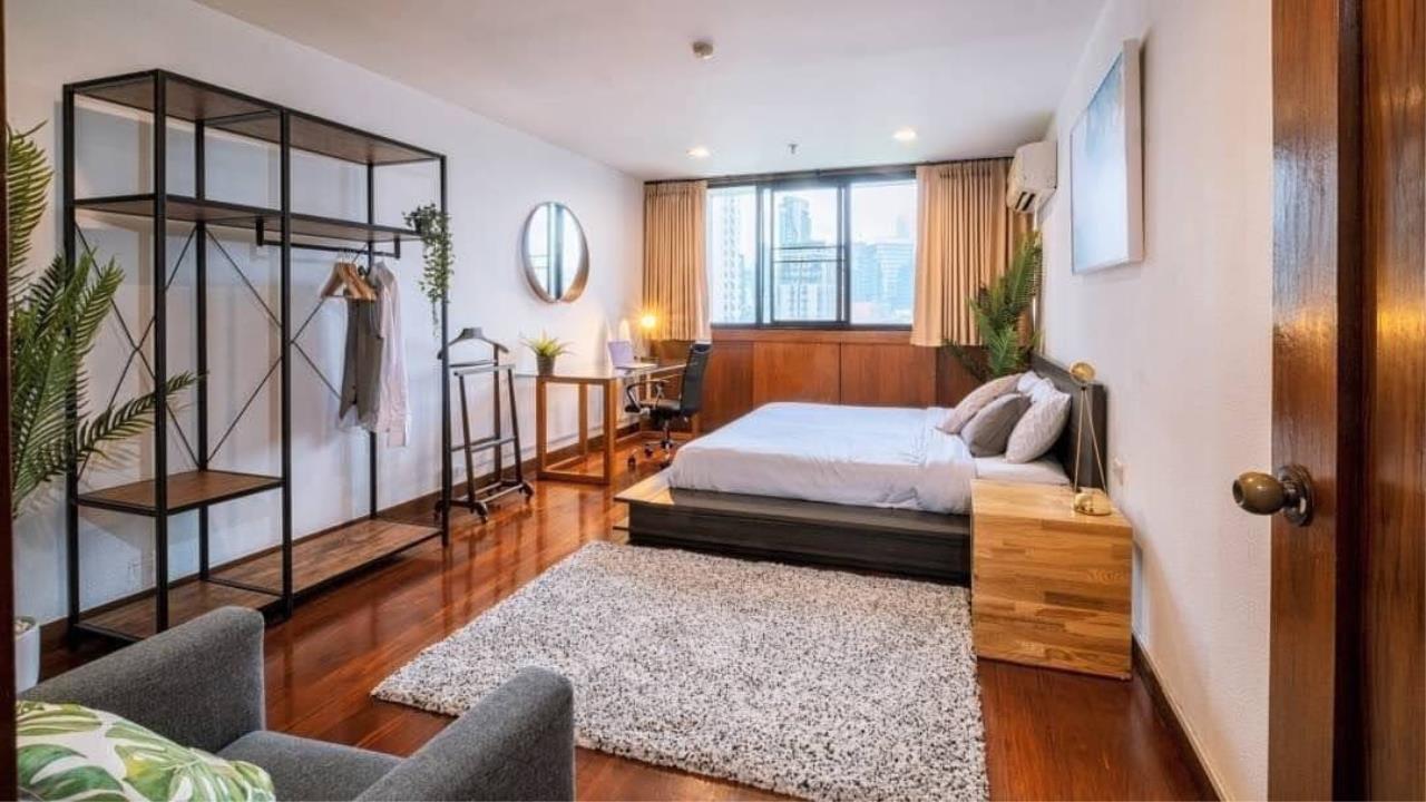 3 bedrooms, 3 bathrooms 240 sqm size Polo Park For Rent