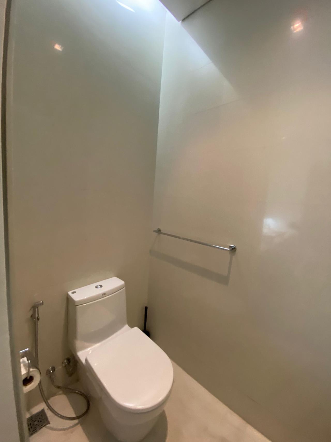 2 Bedrooms, 2 Bathrooms 166sqm size Domus 16 For Rent