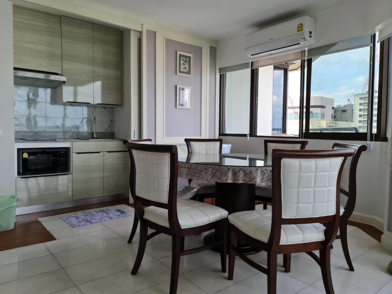 2 Bedrooms, 2 Bathrooms 128sqm size Lake Avenue Condominium For Rent