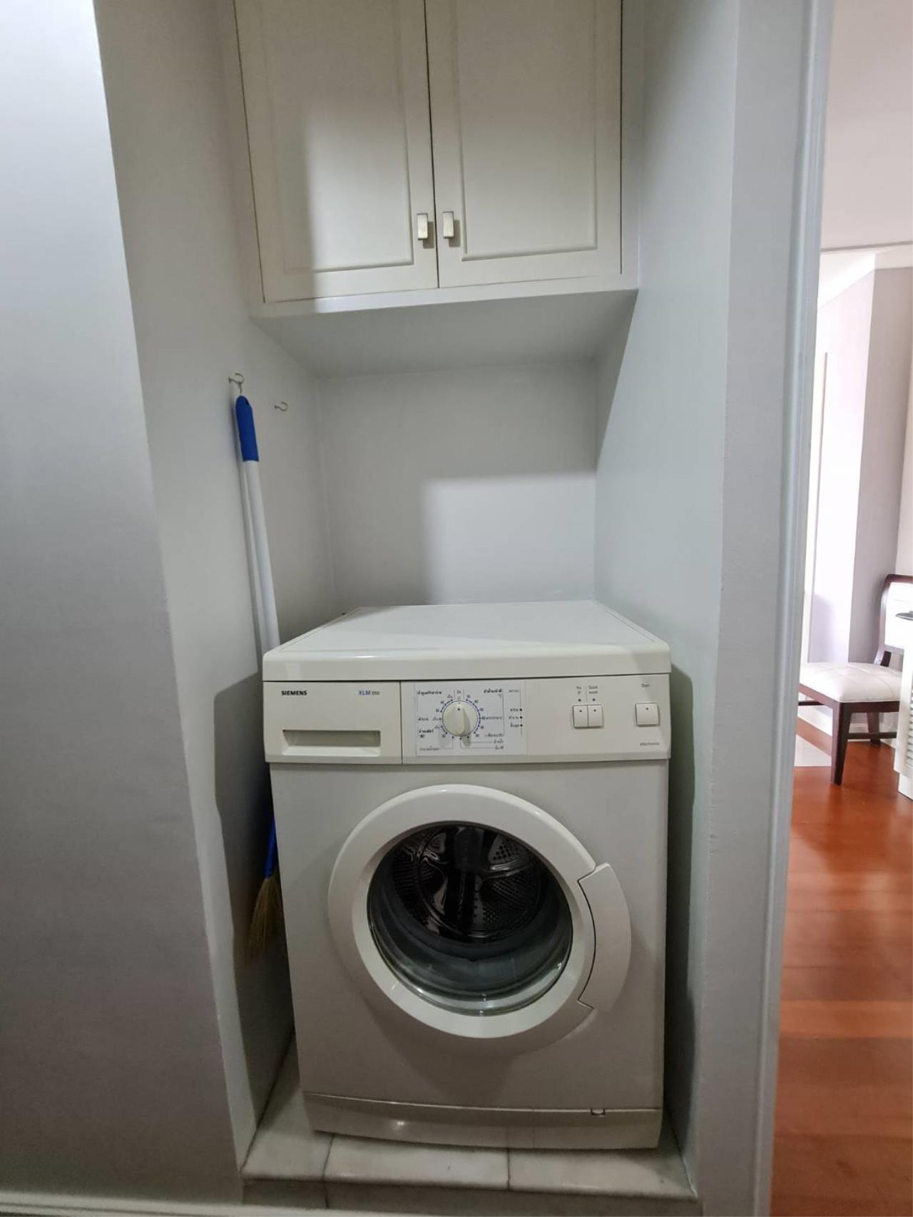 2 Bedrooms, 2 Bathrooms 128sqm size Lake Avenue Condominium For Rent
